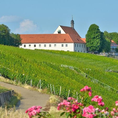 Отель Vogelsburg Escherndorf Экстерьер фото